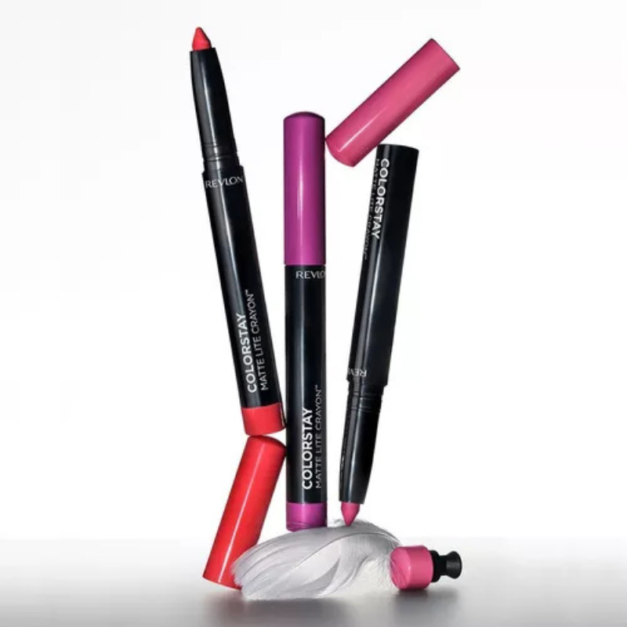 REVLON LABIAL COLORSTAY MATTE LITE CRAYON